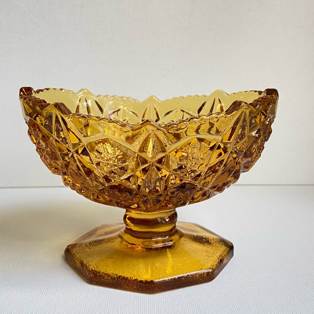 Kemple Wheaton amber glass sawtooth pedestal centerpiece candleholder Vintage